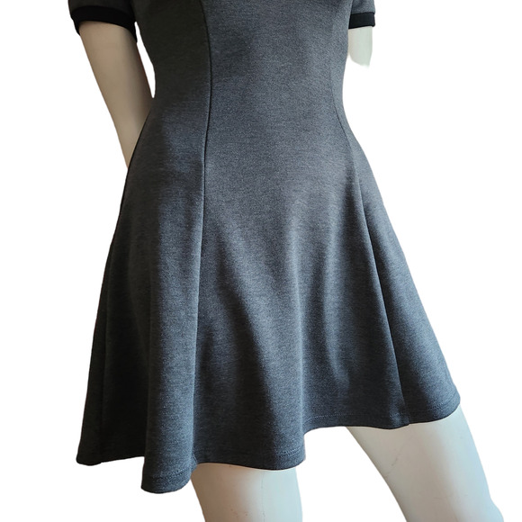 Divided H&M Fit & Flare Dress Short Sleeve Collared Pullover - Picture 4 of 7